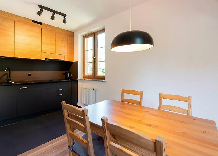 アパート Wisienka